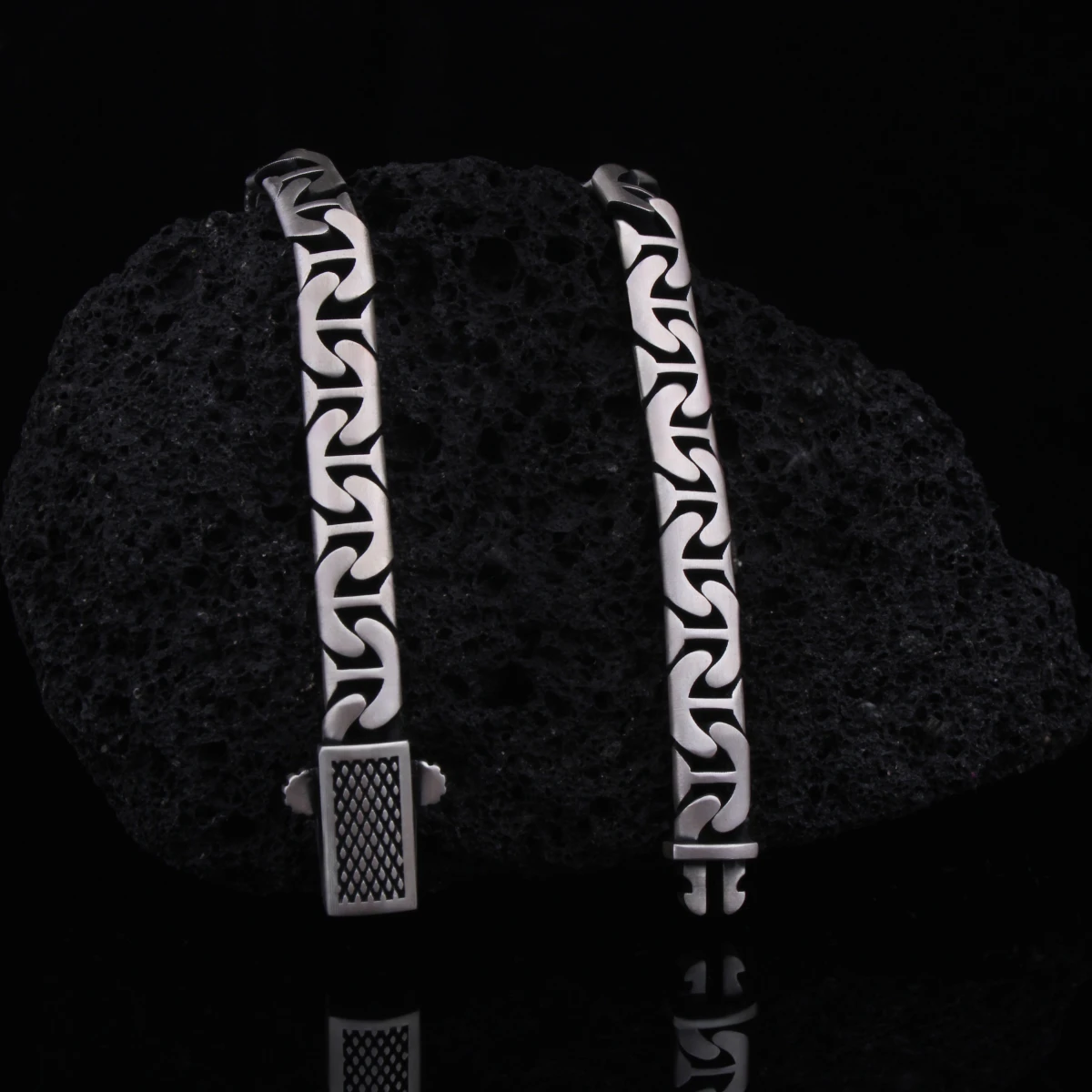 Örmesi Başak Model Erkek Bileklik