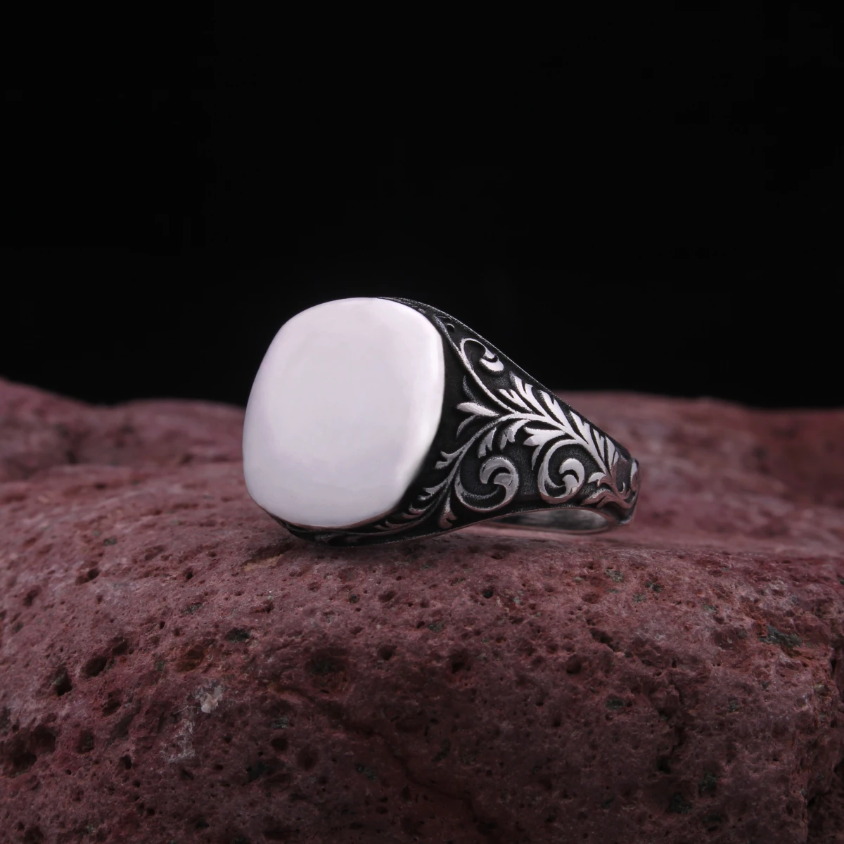 Çiçek Tasarım Gümüş Erkek Yüzüğü