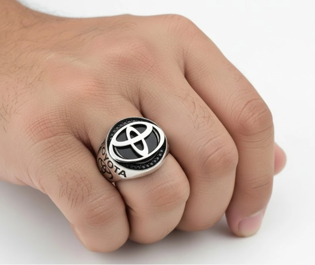 Toyota'nın İkonik Amblemi