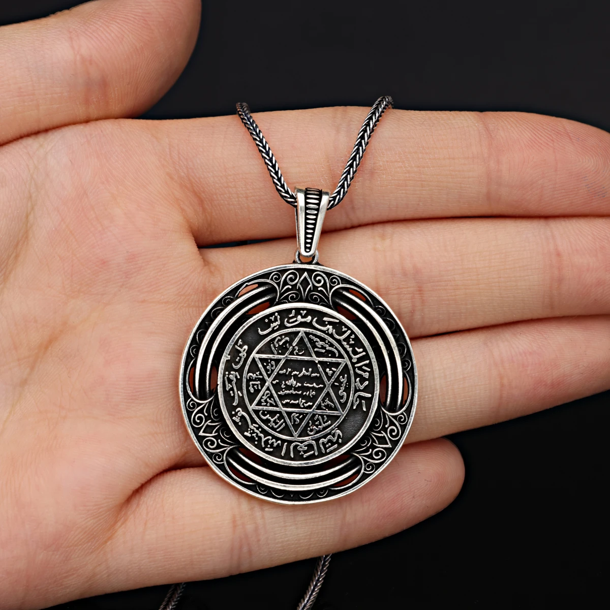 Kenar Oyma İşlemeli Mühr-ü Süleyman Kolye Ucu