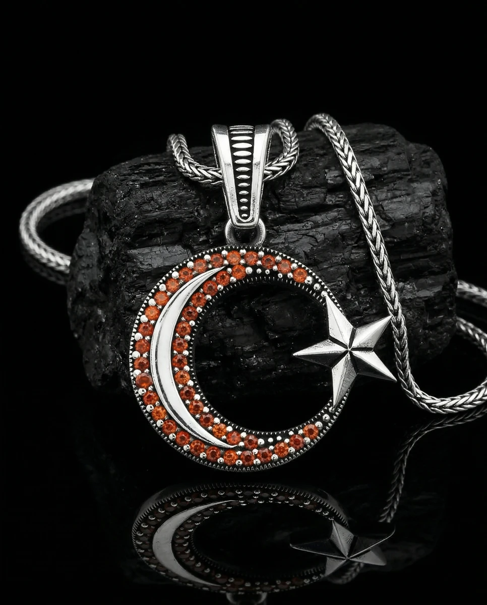 Çift Sıra Kırmızı Taşlı Ay Yıldız Kolye Ucu