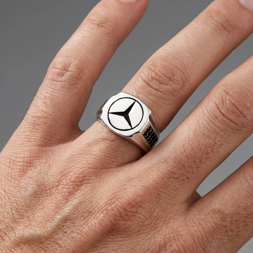 Yanı Siyah Taşlı Modern Altıgen Mercedes Erkek Yüzüğü
